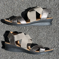 Comfortiva Women’s Keegan X-Strap Slip-on Sandal 11M Anthracite Leather/Stretch