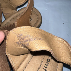 Comfortiva Women’s Keegan X-Strap Slip-on Sandal 9M Tan Leather/Stretch