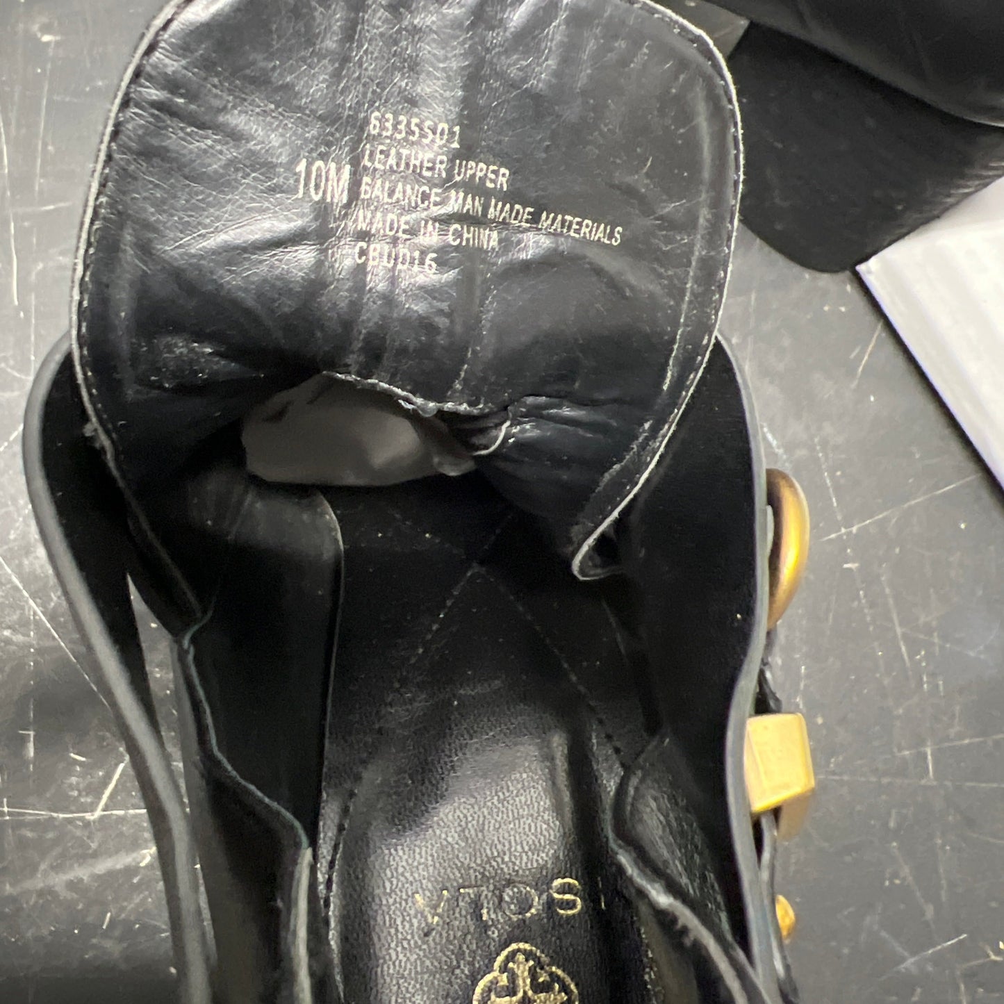 Woman’s Isola Larkin boot 10M black leather