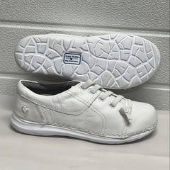 Women’s Nurse Mates Tibby pillowTop lightweight stretch laced Cap toe 6.5W White Leather