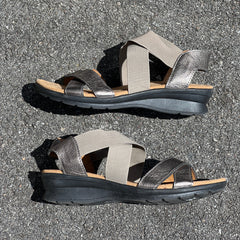 Comfortiva Women’s Keegan X-Strap Slip -on Sandal 7.5W Anthracite Leather/Stretch