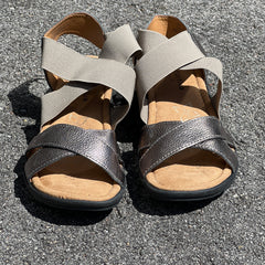 Comfortiva Women’s Keegan X-Strap Slip -on Sandal 6.5M Anthracite Leather/Stretch