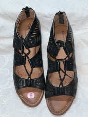 COMFORTIVA Women's •Riley• Gladiator Sandal 9M Black Leather