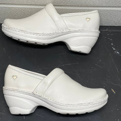 Women’s Nurse Mates Hallie Pillow Top Clog 8.5M White Leather