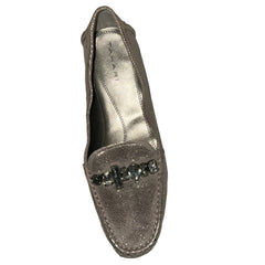TAHARI Women's •Tina 2• Reptile Embossed Leather Jeweled Moc-toe Slip-on 9M