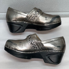 Women’s Nurse Mates Chelsea Pillow-top Clog 8M Anthracite Leather