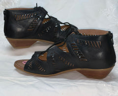 COMFORTIVA Women's •Riley• Gladiator Sandal 9M Black Leather