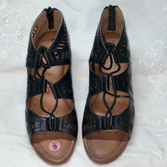 COMFORTIVA Women's •Riley• Gladiator Sandal 9M Black Leather