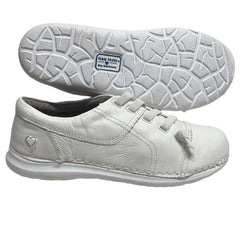 Women’s Nurse Mates Tibby pillowTop lightweight stretch laced Cap toe 6.5W White Leather