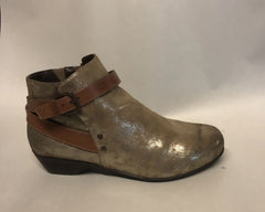 Women's Comfortiva •Ryder• Buckle Strap Bootie -Size 7.5W- ANTHRACITE - ShooDog.com