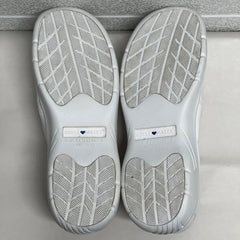 Women’s Nurse Mates Dove Twin-gore Slipon 6M White Leather