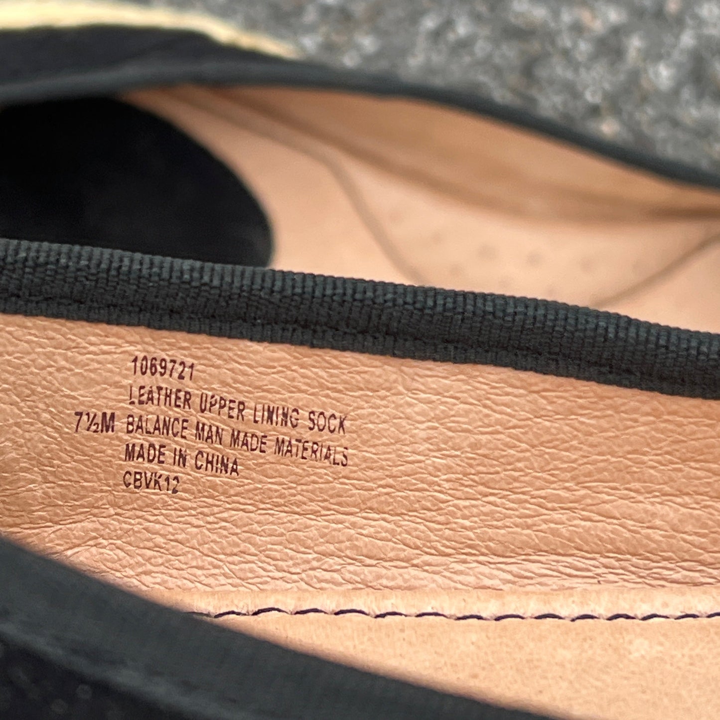 Woman’s Sofft Jute Wrapped Almond-toe Suede Slip-on 7.5M Black Leather