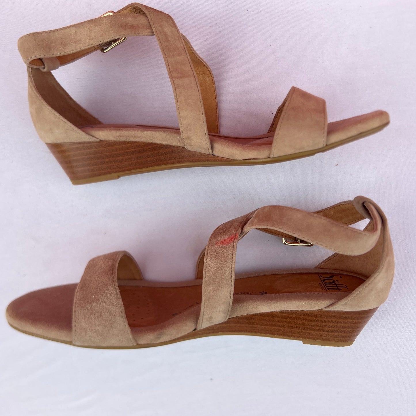 Woman’s Sofft Innis Wedge Sanda 9W Baywater Suede Leather