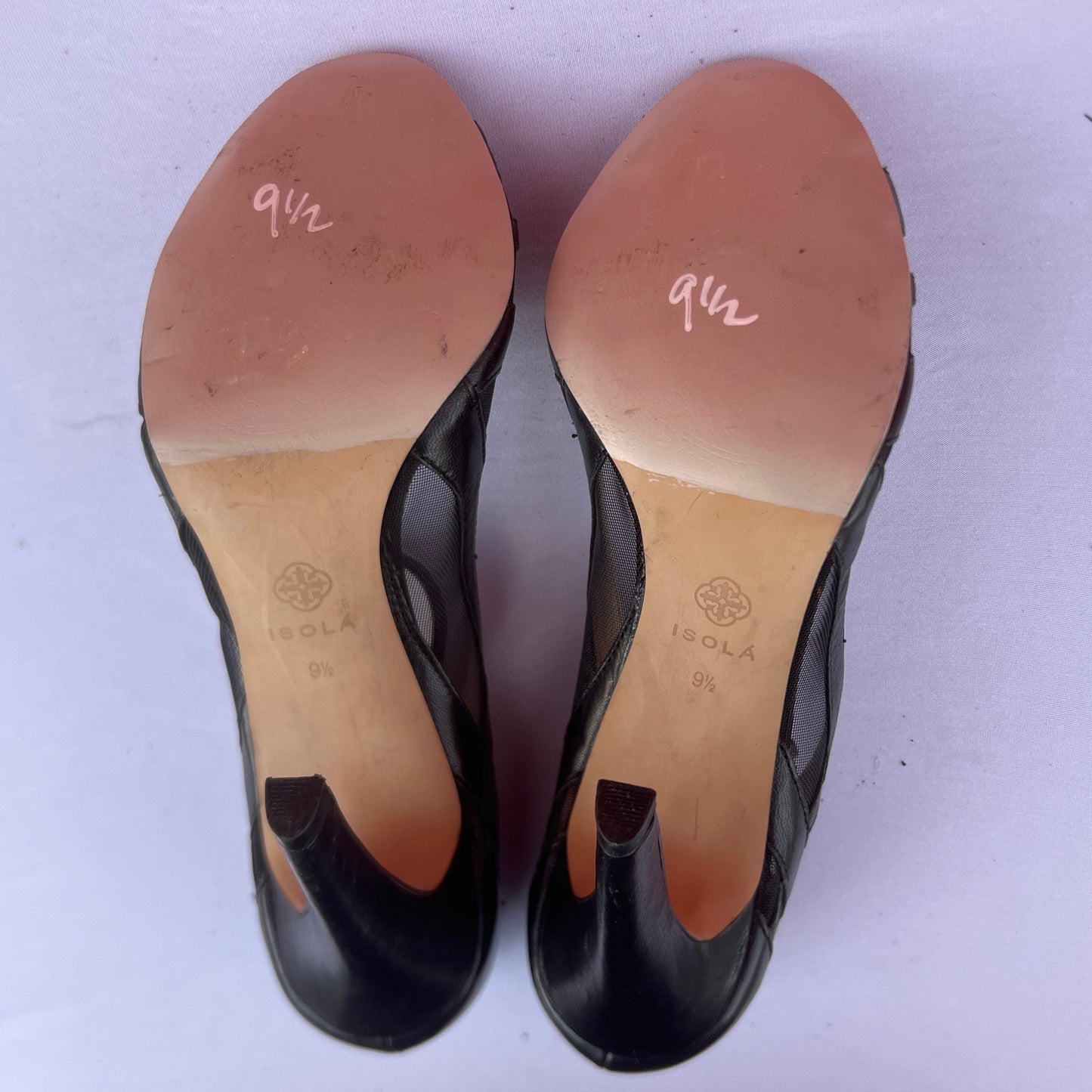 Isola Women's •Braewyn• Peep-toe Ankle Strap Sandal 9.5M Mesh/Black Leather