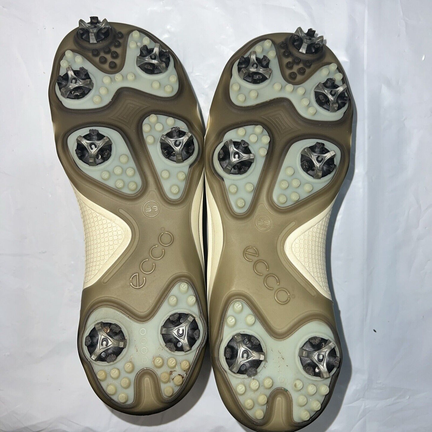 Women’s Ecco Spiked Golf Shoe 39EU  White/Black Leather