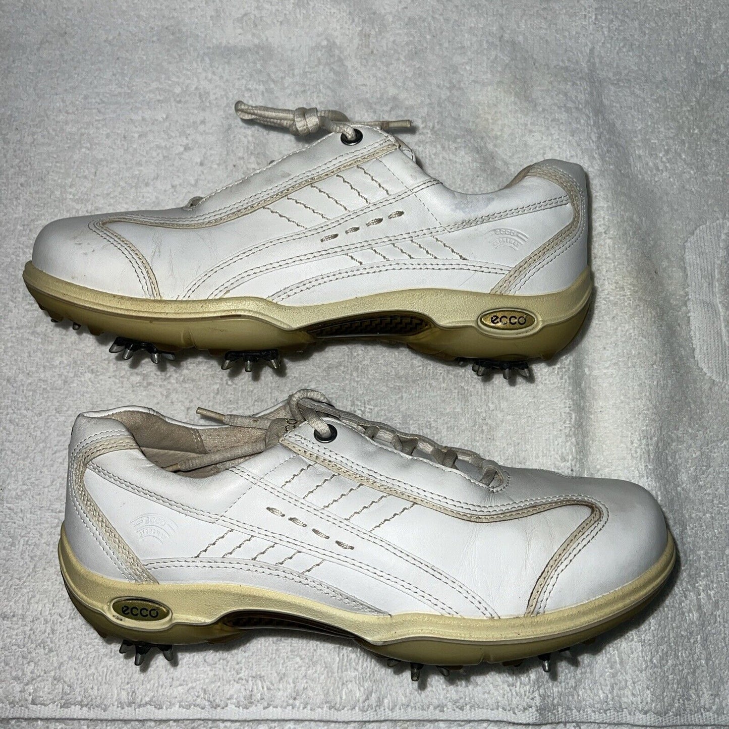 Women’s Ecco Spiked Golf Shoe  39EU White Hydromax  Leather