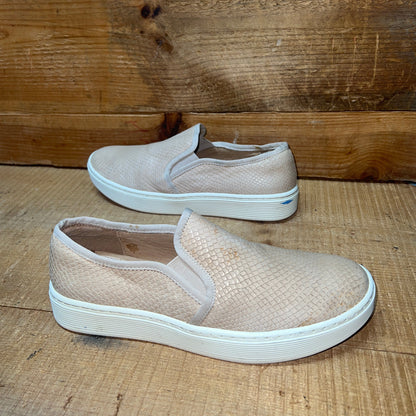 Woman’s Sofft Somers twin gore Slip-on  8.5M Blush Reptile Embossed Leather
