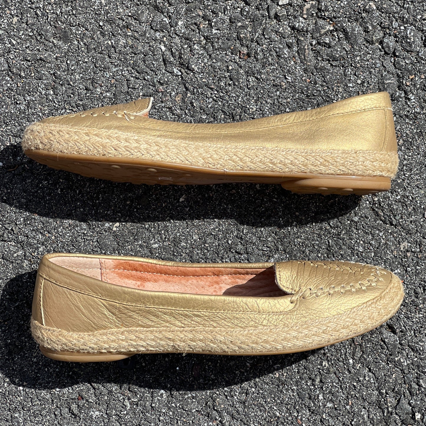 Woman’s Sofft Malila Jute Wrapped Slip-on Moc 7.5M Gold Leather