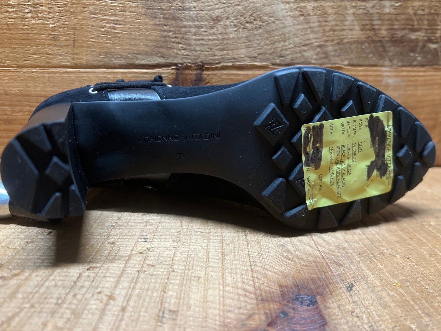 ADRIENNE VITTADINI Women's  •Trend• Black Suede Leather Ankle Bootie 6M