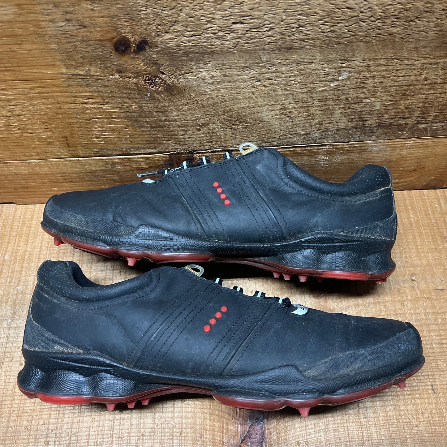 Men’s Ecco Biom Cleated Golf Shoe  47EU • black/red • Hydromax Yak Leather