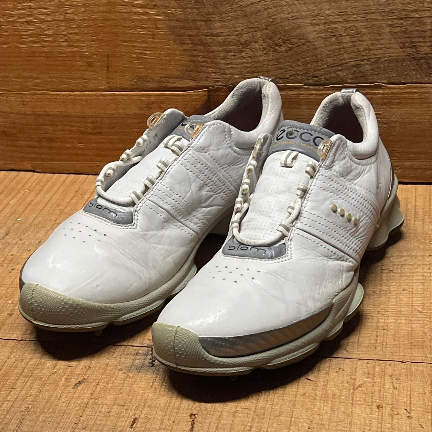 Men’s Ecco Biom Cleated Golf Shoe  42EU •White/Grey• Hydromax Yak Leather