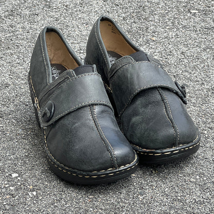 SOFTSPOTS Women's •Lina• Clog Black Leather- 8W