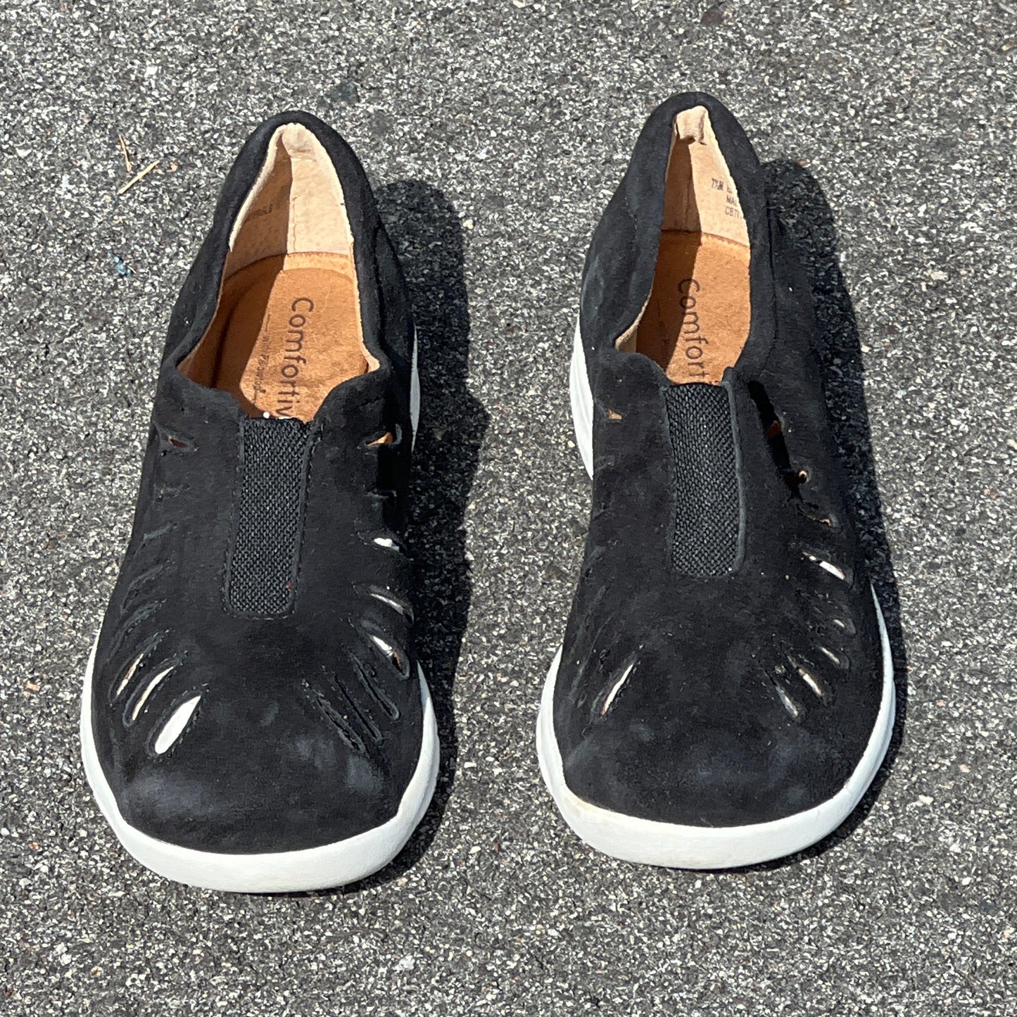 Comfortiva by SoftSpots Women’s •Tinsley•  Comfort Slip-on 7.5M Black Suede