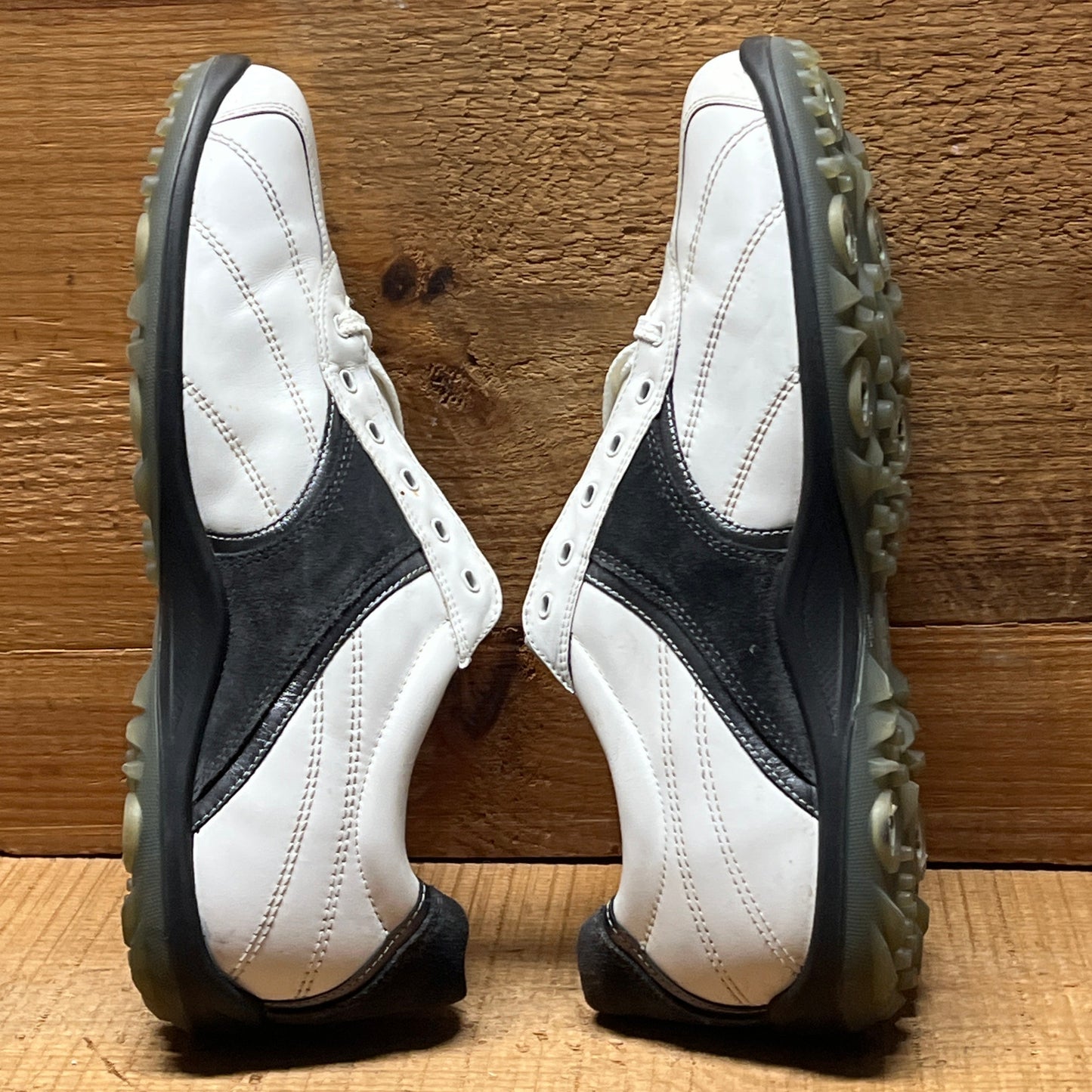 Men’s Ecco Hydomax Cleated Golf Shoe •White/Black/BronzeLeather • Size 45