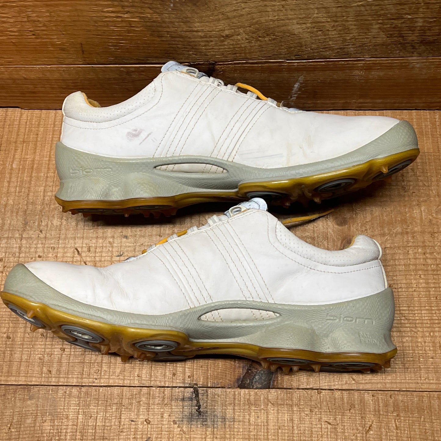 Men’s Ecco Biom Cleated Golf Shoe  44EU •White/Grey/Citron• Hydromax Yak Leather