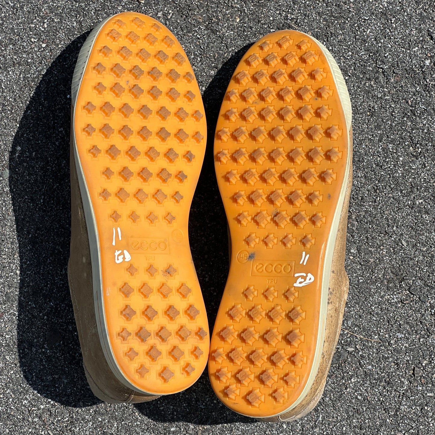 Men’s Ecco Street Premier Cleat-less Golf Shoe 45EU • Tan Leather