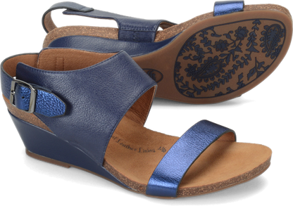 SOFFT Women's •Vanita• Wedge Sandal - ShooDog.com